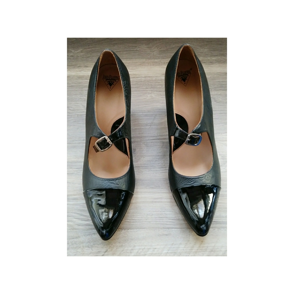 John Fluevog Black Maryjane 9.5